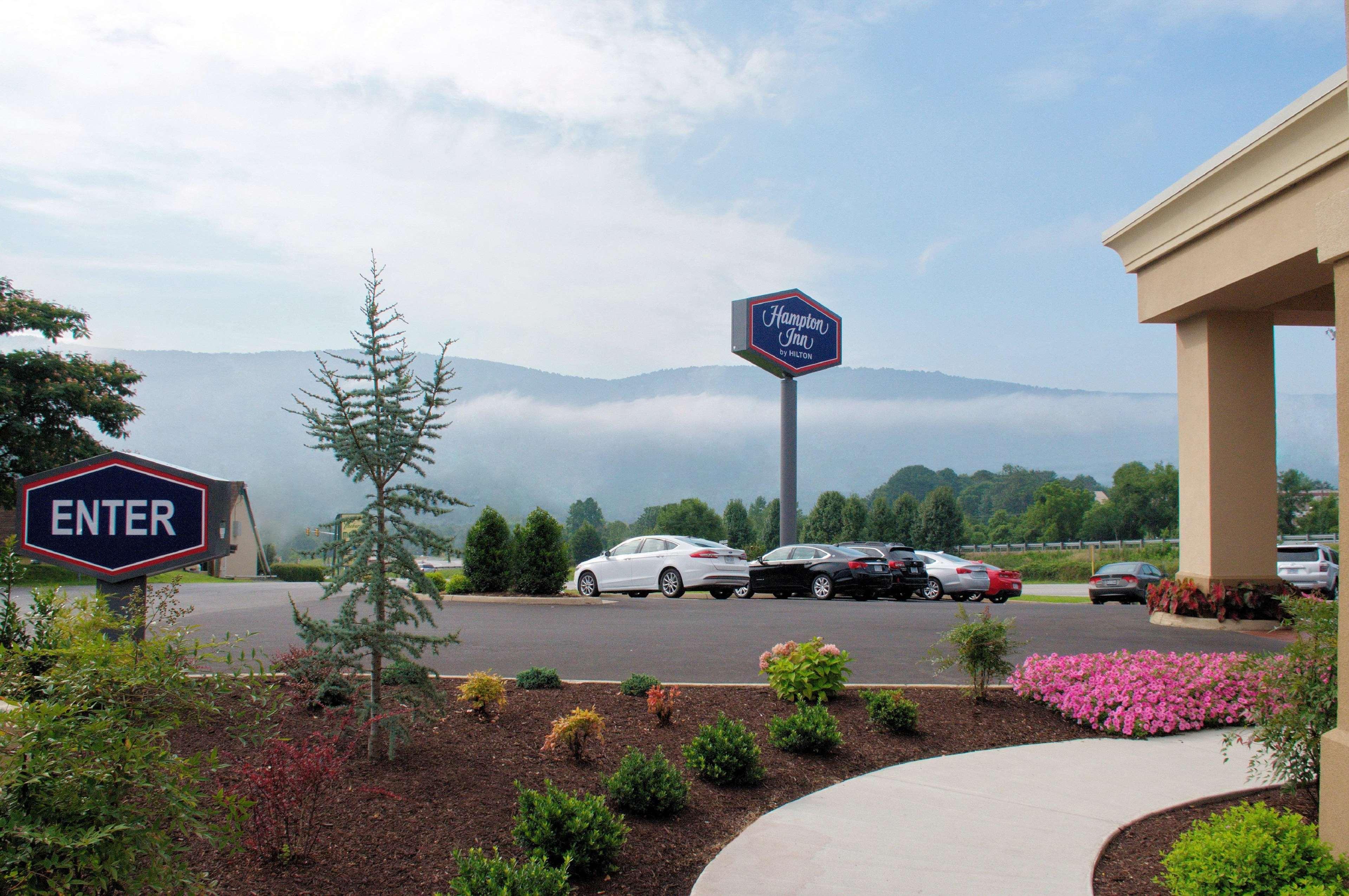 Hampton Inn Covington Va Eksteriør billede