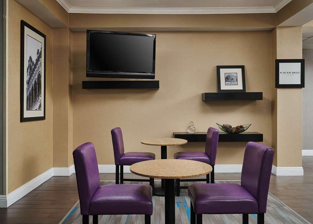 Hampton Inn Covington Va Interiør billede