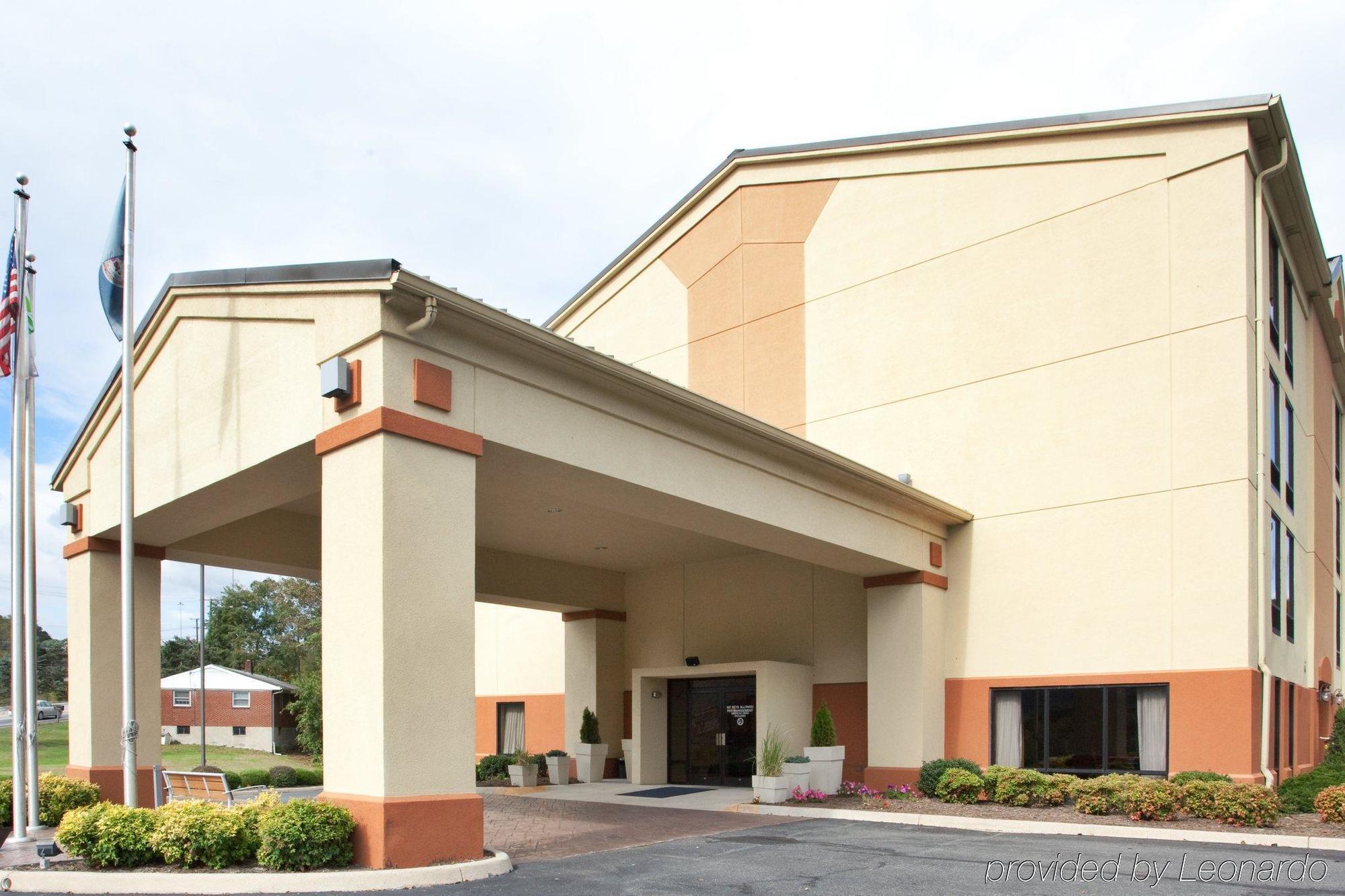 Hampton Inn Covington Va Eksteriør billede